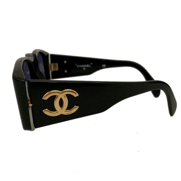 Chanel Black & Gold CC Vintage Women's Sunnies (VERY GOOD)(CASE)(READ)✨️🖤✨️ - Picture 2 of 10